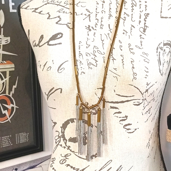 Banana Republic boho metal tassle necklace - Picture 3 of 8